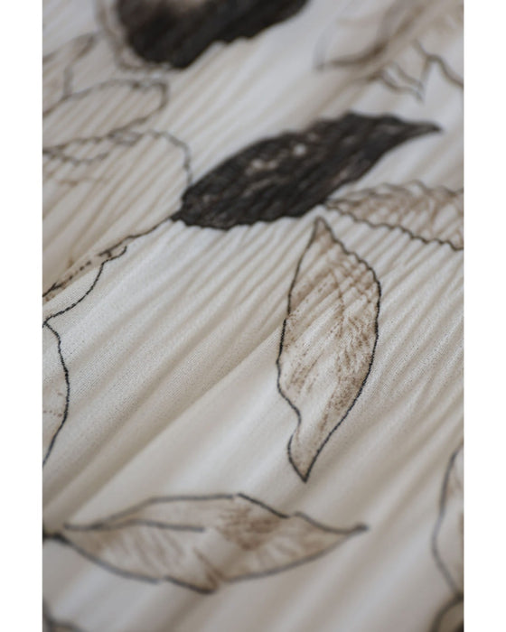 花を描くデッサン画シアーミディアムワンピース(紐ベルト付き)