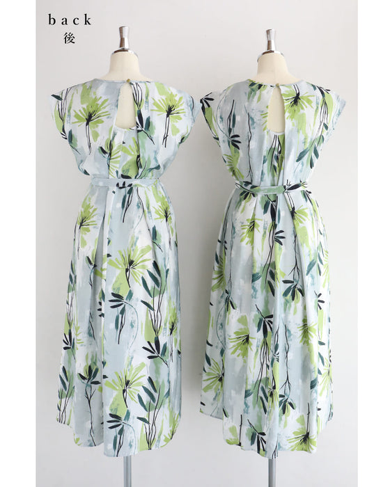 涼しさ舞い込むグリーンアートロングワンピース(リボン付き)