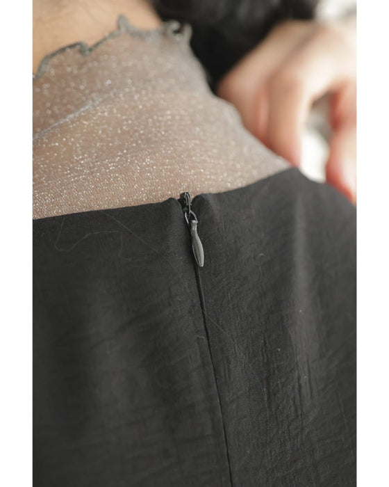 アシンメトリーな重なるフレアデザインロングワンピース(コサージュベルト付き)