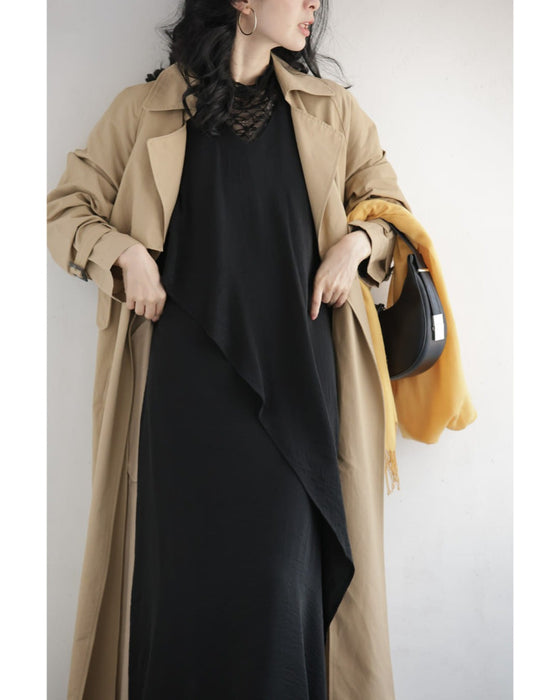 アシンメトリーな重なるフレアデザインロングワンピース(コサージュベルト付き)