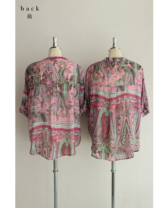 ビジュー輝く彩りスカーフ柄ブラウストップス