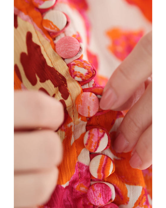 エネルギッシュな色を纏うフラワーパターンロングワンピース（紐リボン付き）