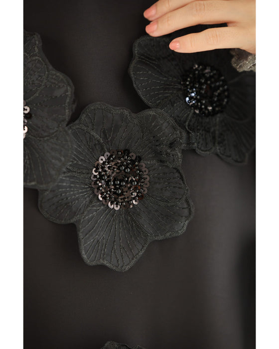 シアーな花浮かび咲く艶めきAラインロングワンピース