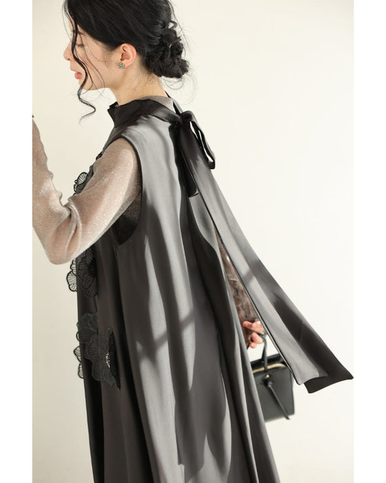 シアーな花浮かび咲く艶めきAラインロングワンピース