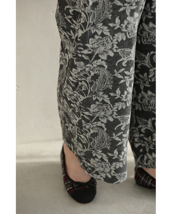 エレガントなジャガードカーブラインパンツ