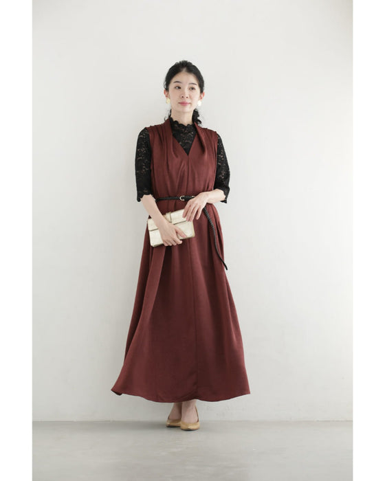 肩から流れる上品なタックロングワンピース(ベルト付き)