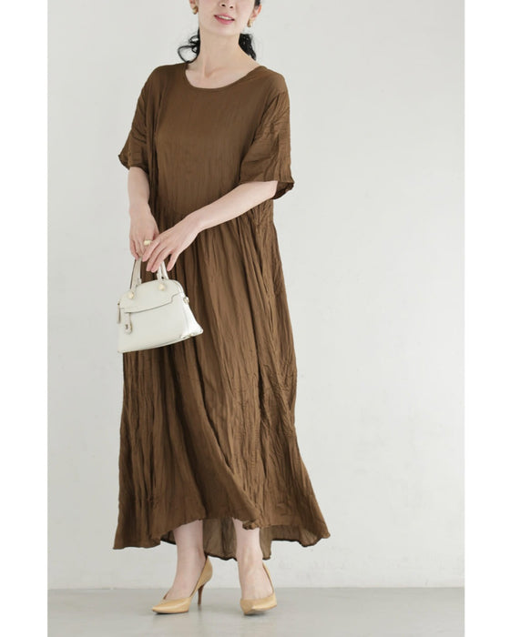 しっとりと柔らかなシワ加工ロングワンピース