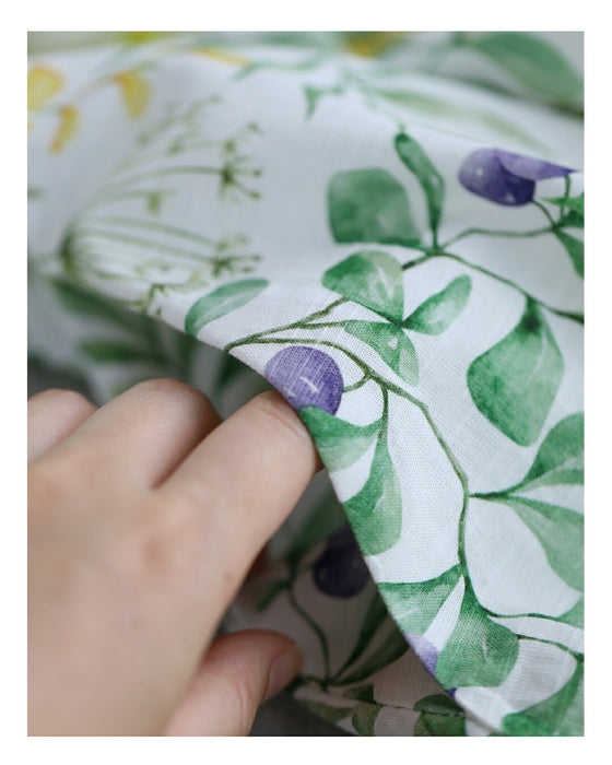 花々の美しさ広がるロングワンピース