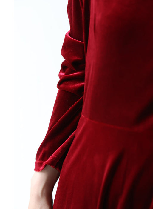 しっとり上質な艶めきベロアロングワンピース