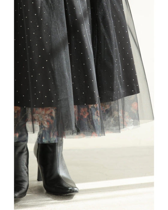 印象変わる花とビジューのリバーシブルチュールスカート