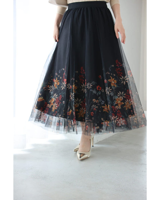 印象変わる花とビジューのリバーシブルチュールスカート