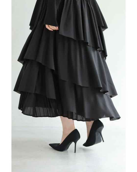 【予約商品】重なるフレア揺らめくミディアムワンピース