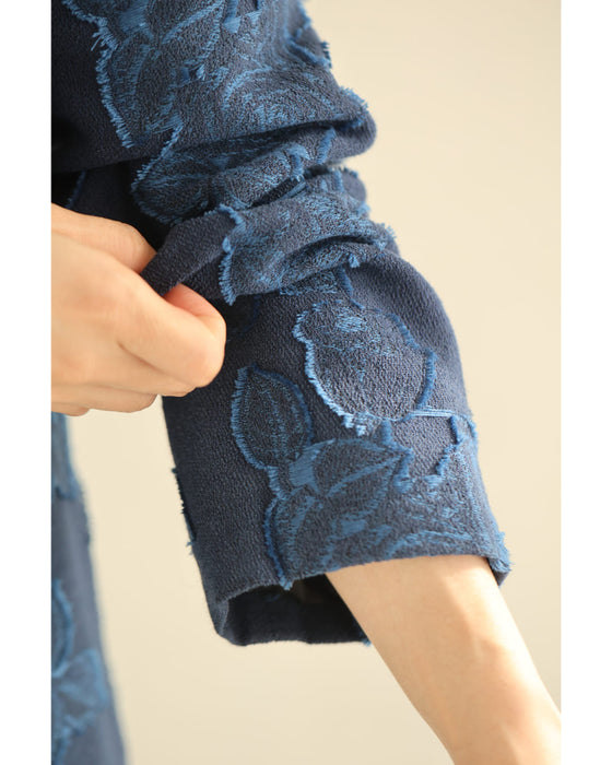 ブルーローズのジャガードロングコート（ベルト付き）