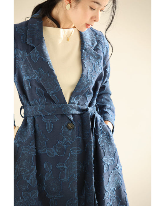 ブルーローズのジャガードロングコート（ベルト付き）