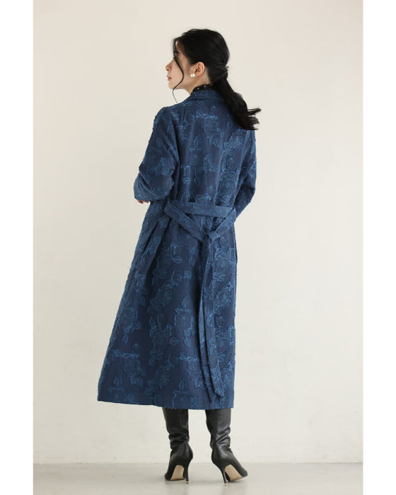 ブルーローズのジャガードロングコート（ベルト付き）