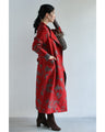 葉っぱのシルエット浮かぶ映える赤のロングコート(リボンベルト付)