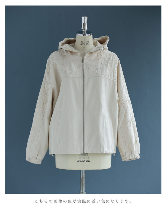 線画の花が浮かぶフード付きブルゾン