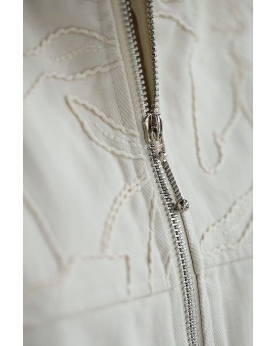 線画の花が浮かぶフード付きブルゾン