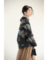 スパンコール煌めくシノワズリな花柄ジャケット