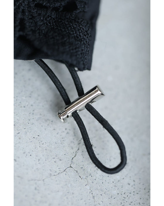 裾が絞れるリーフレースシャツトップス