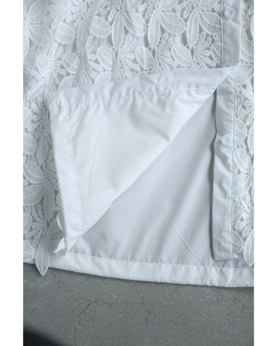 裾が絞れるリーフレースシャツトップス