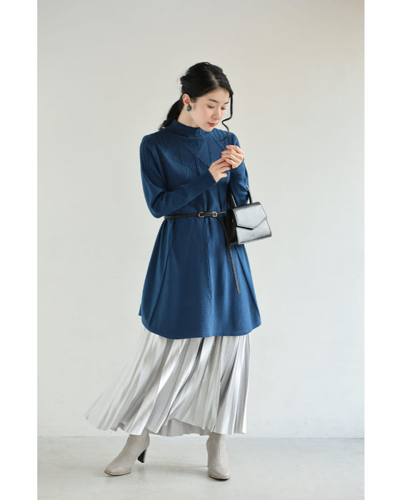 浮かびあがる装飾柄Aラインニットチュニック