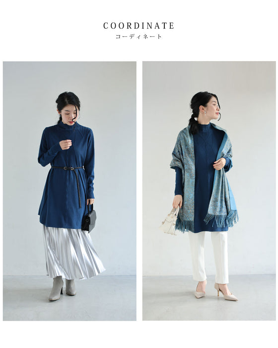 浮かびあがる装飾柄Aラインニットチュニック