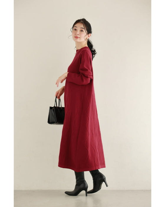 【予約商品】ラインが浮かぶ街映えカラーニットミディアムワンピース