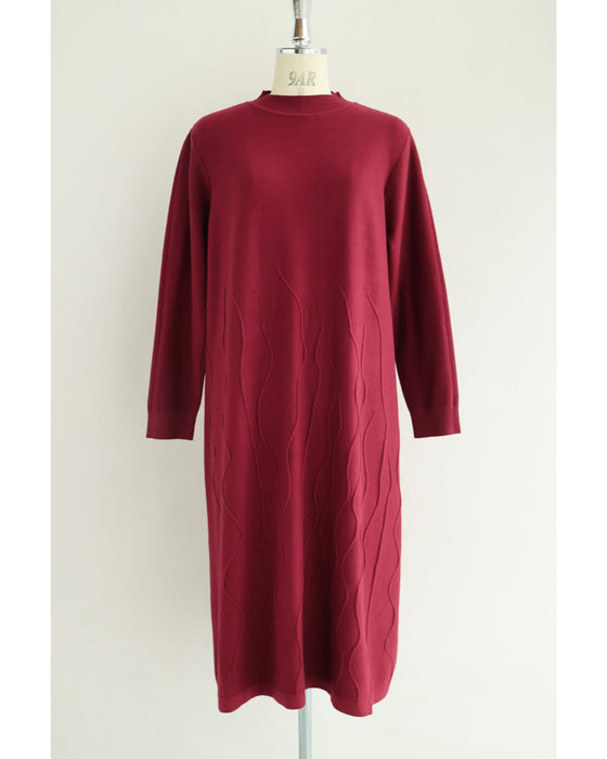 【予約商品】ラインが浮かぶ街映えカラーニットミディアムワンピース