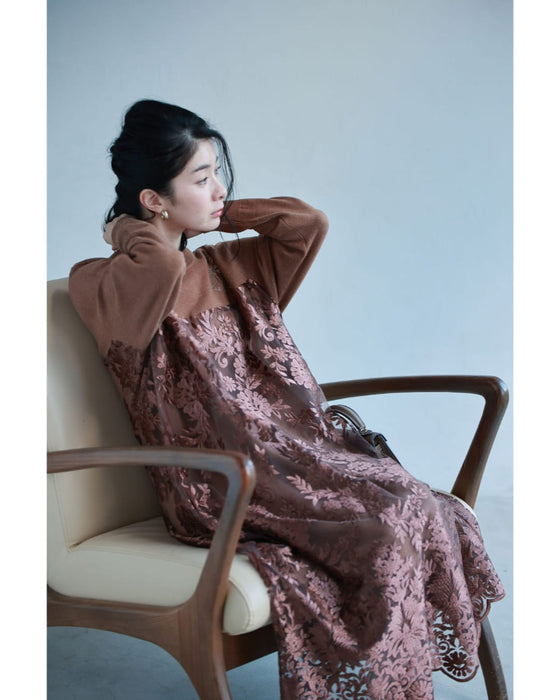 艶めく刺繍ベール重なるニットミディアムワンピース