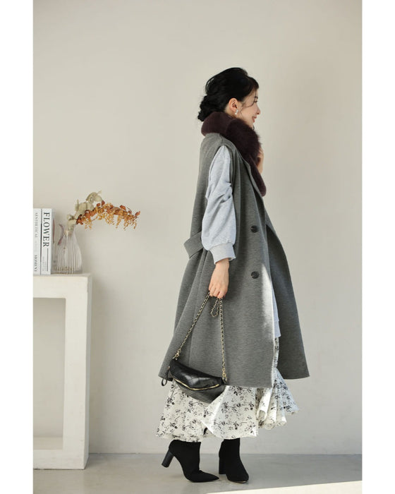 裾に広がる花柄の重ね着風スウェットロングワンピース