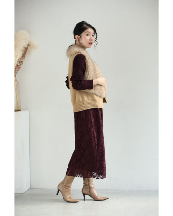 深まるボルドーのレース合わせニットミディアムワンピース