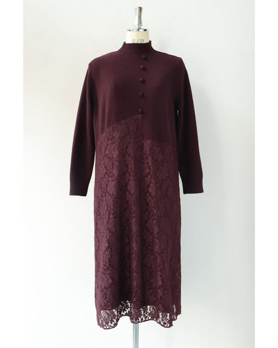 深まるボルドーのレース合わせニットミディアムワンピース