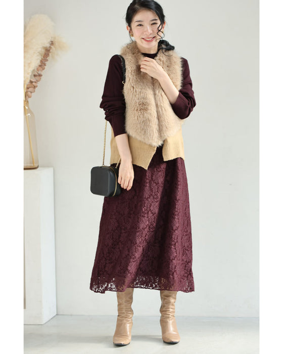 深まるボルドーのレース合わせニットミディアムワンピース