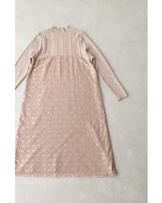 雪の結晶レース重なるニットロングワンピース