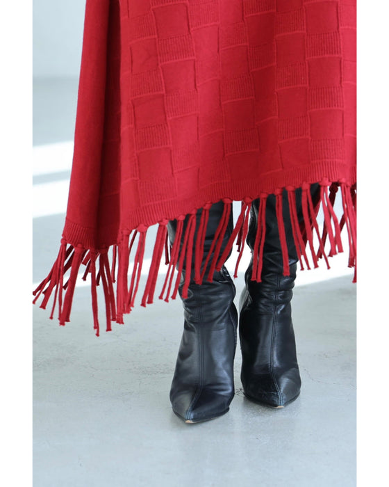 ブロックチェック浮かぶ裾フリンジニットミディアムワンピース