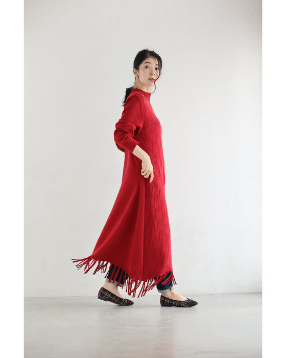 ブロックチェック浮かぶ裾フリンジニットミディアムワンピース