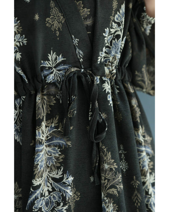 降り注ぐエレガントな華装飾ミディアムワンピース