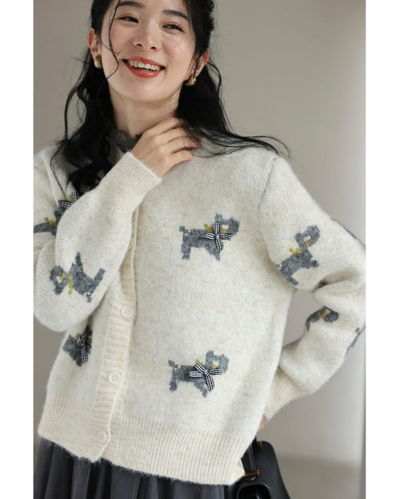 お散歩わんちゃんのもっちりニットカーディガン