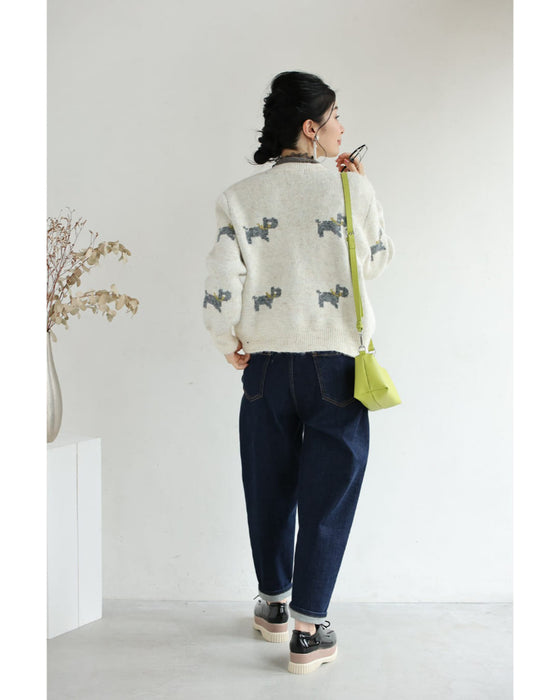 お散歩わんちゃんのもっちりニットカーディガン