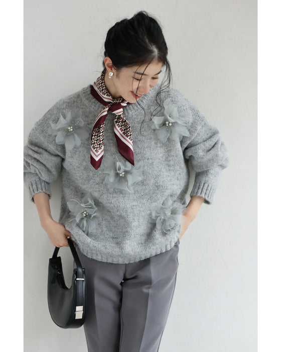 満開の花コサージュニットプルオーバートップス