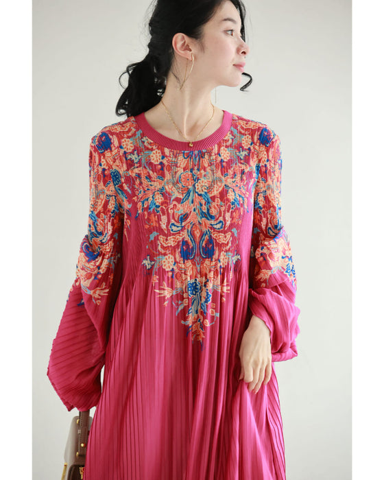 ふんわり変形タック袖の鮮やかな花柄プリーツロングワンピース