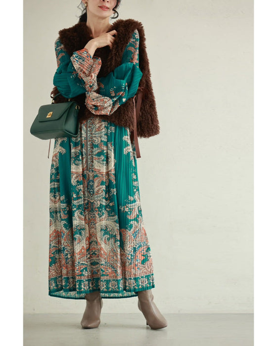 ふんわり変形タック袖の華やかなエスニック柄プリーツロングワンピース