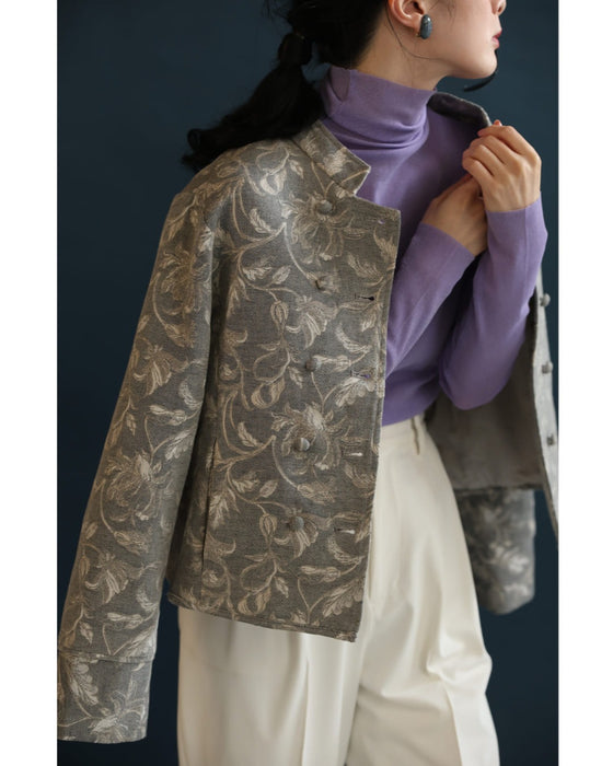 優美な曲線描く花柄ジャガードジャケット