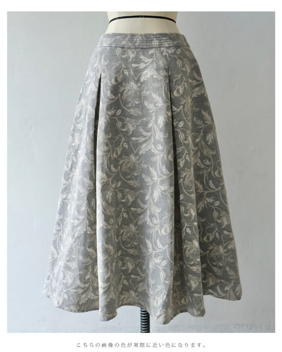 優美な曲線描く花柄ジャガードミディアムスカート