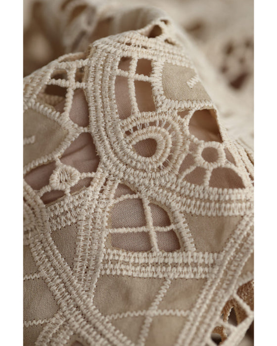 満開の美しさが広がる切り絵レースロングワンピース