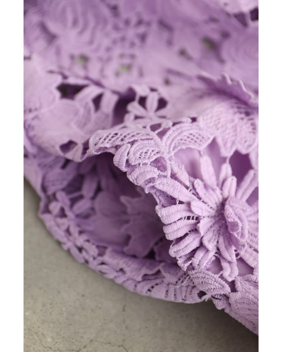 一面に美しさ広がる立体花レースロングワンピース（インナー付き）