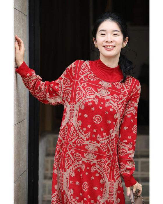 気分高まるオーナメント柄ニットミディアムワンピース