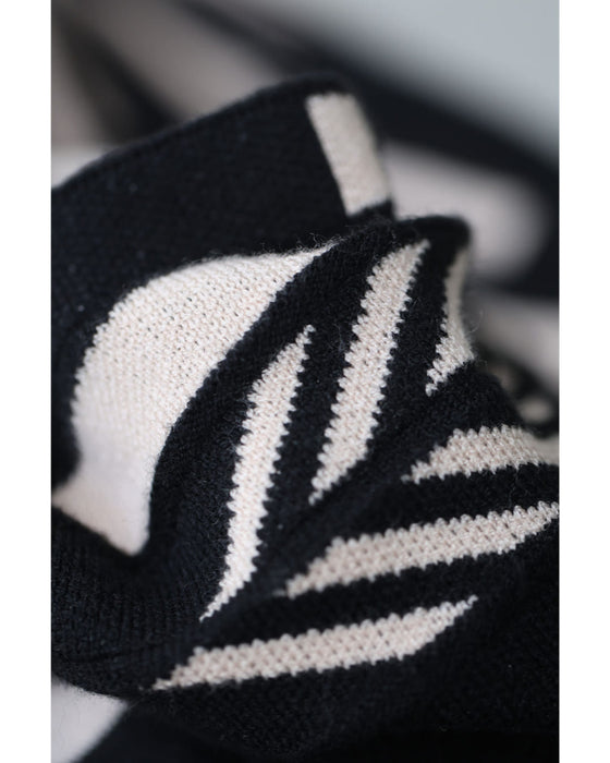 幾何学柄山折りプリーツニットのロングスカート