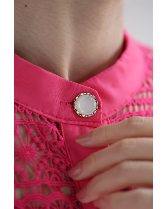 フラワーガーランドの総レースミディアムワンピース（ベルト付き）